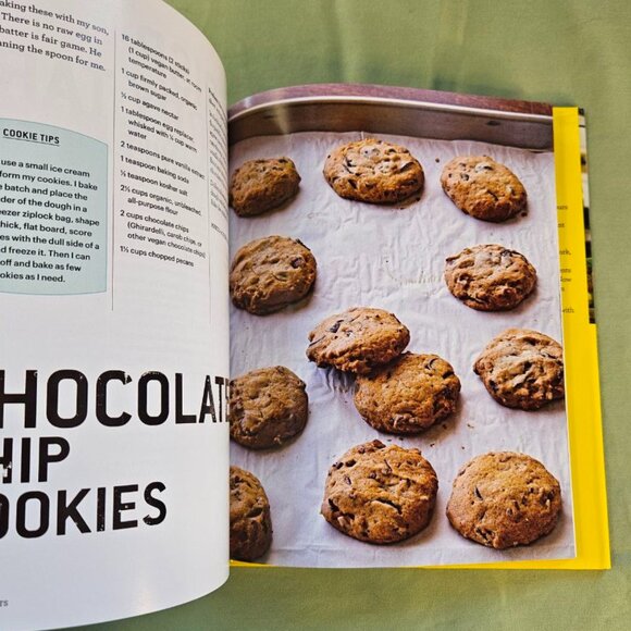 Vegan‎ Cooking for Carnivores by Roberto Martin - Hardcover Cook Book - Picture 7 of 12